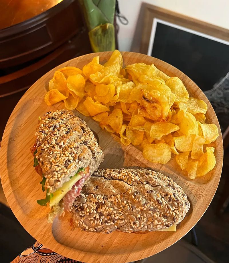 Bardel Cafe