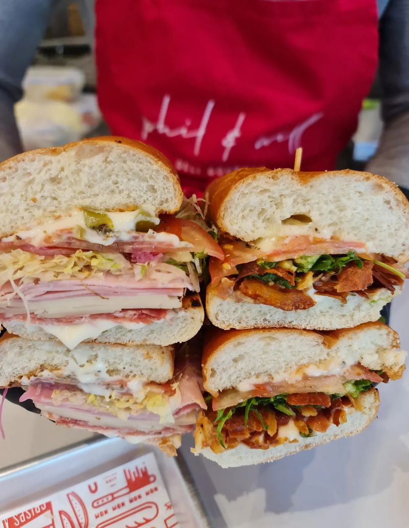 Phil & Will Deli Gourmet