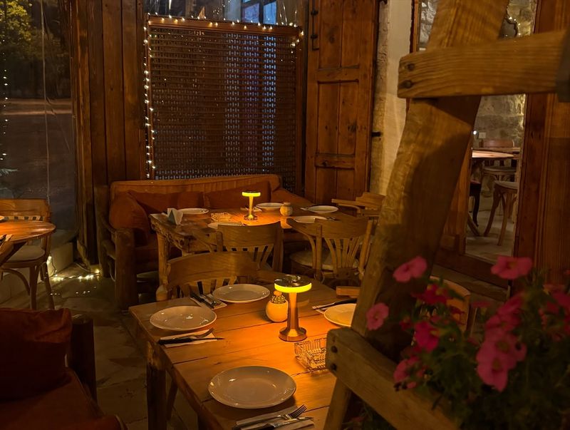 Ella Restaurant
