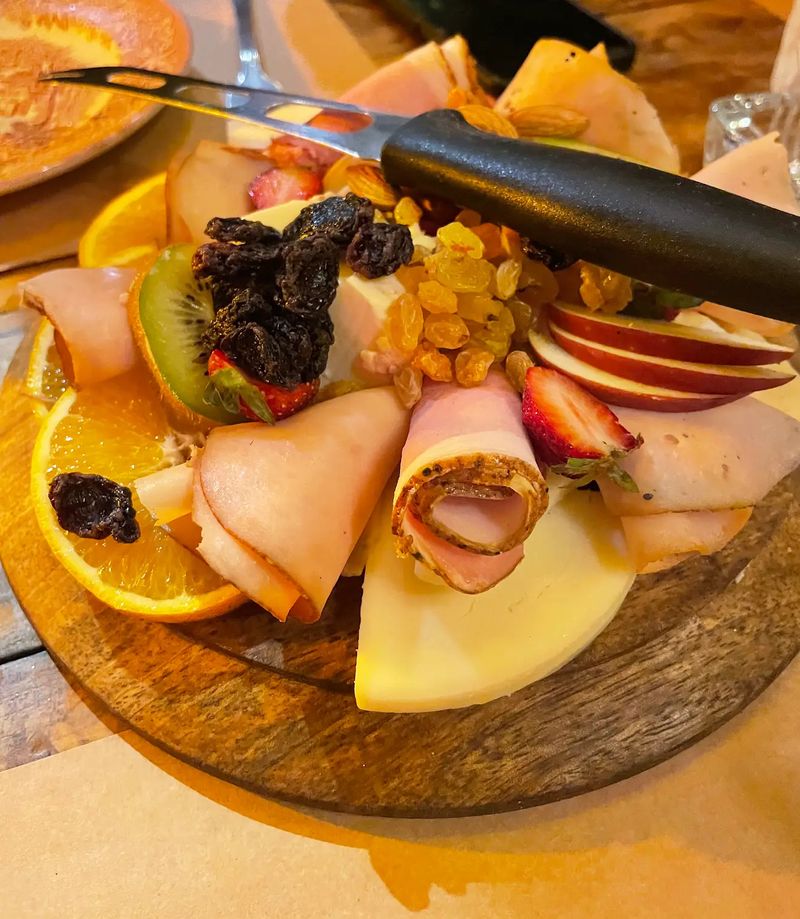 The Wooden Cellar 
