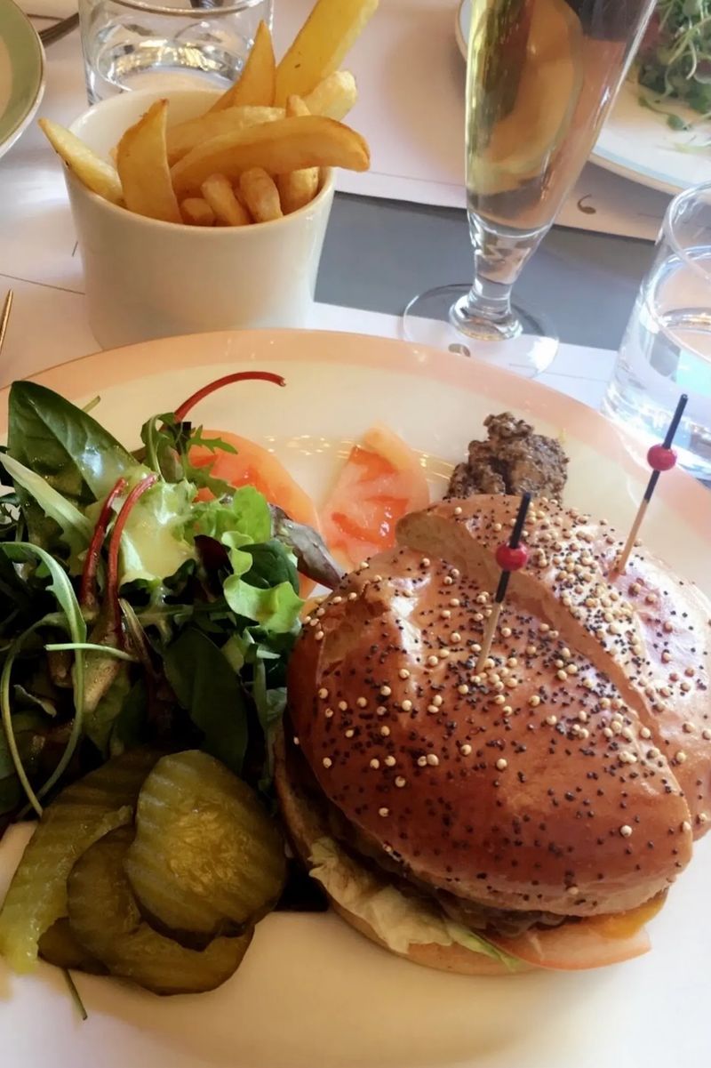 Lily's Cafe