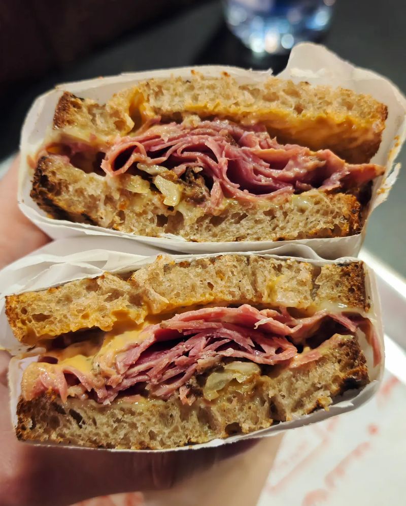 Phil & Will Deli Gourmet
