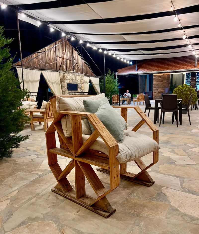 Shouf Paradise