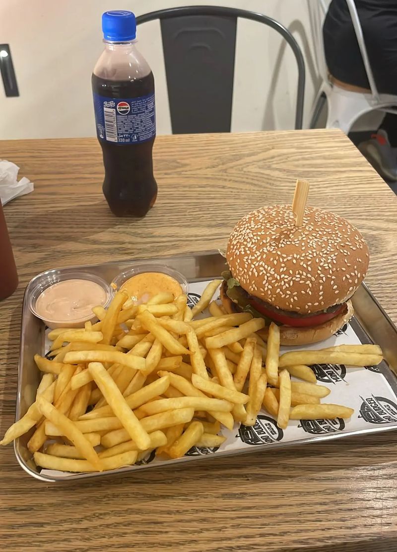 Basterma Mano