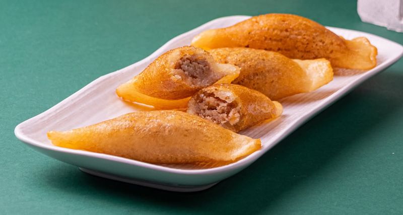 Al Daouk sweets
