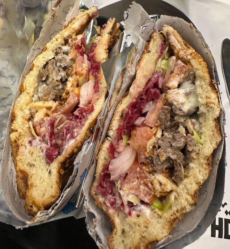 Hayat Doner Al Turki
