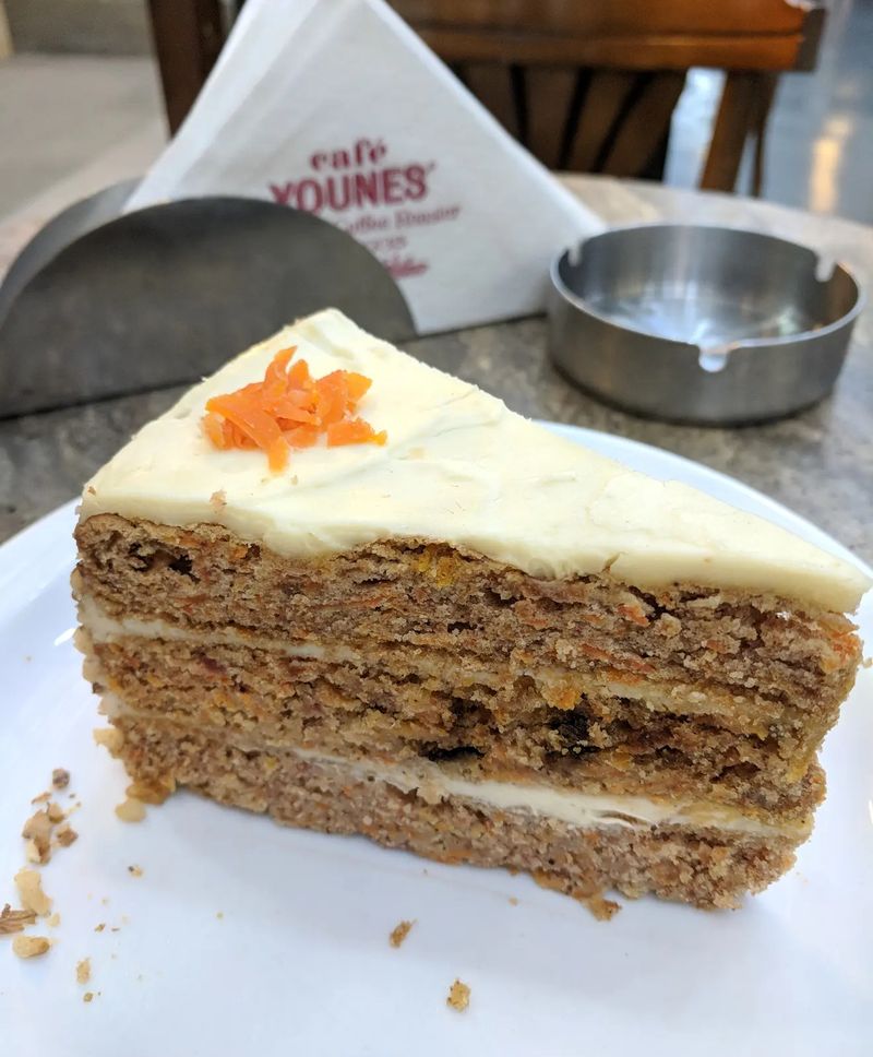 Cafe Younes