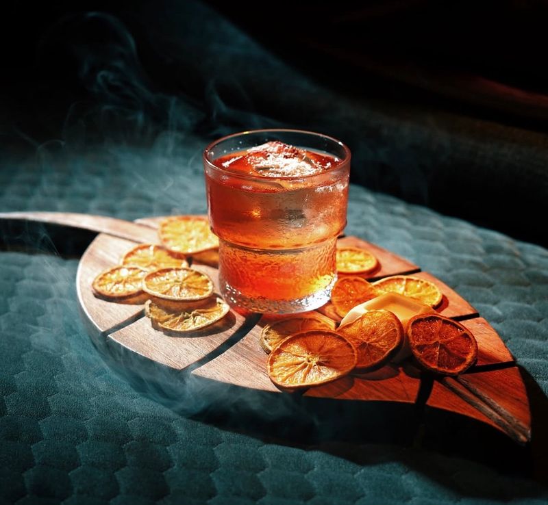 Moub's Bar