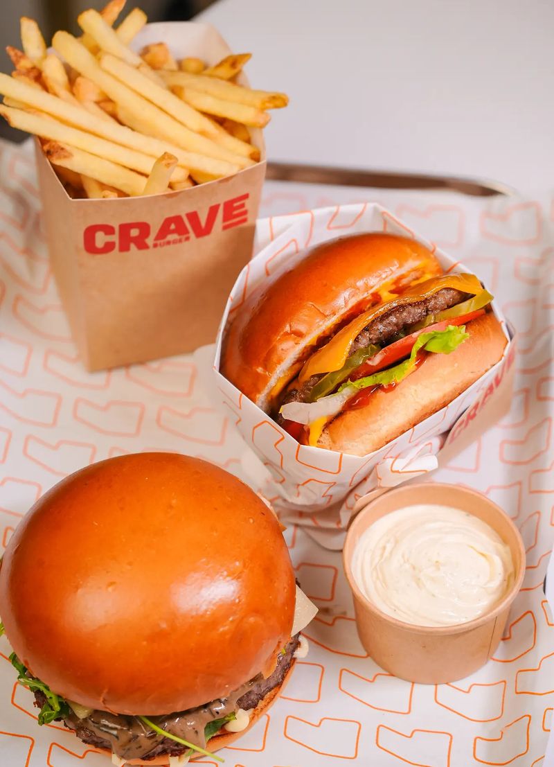 Crave's Burger