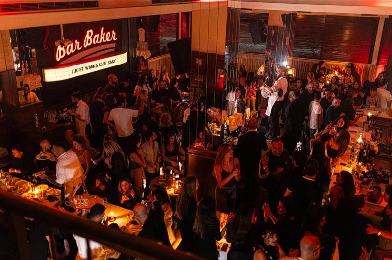 Bar Baker