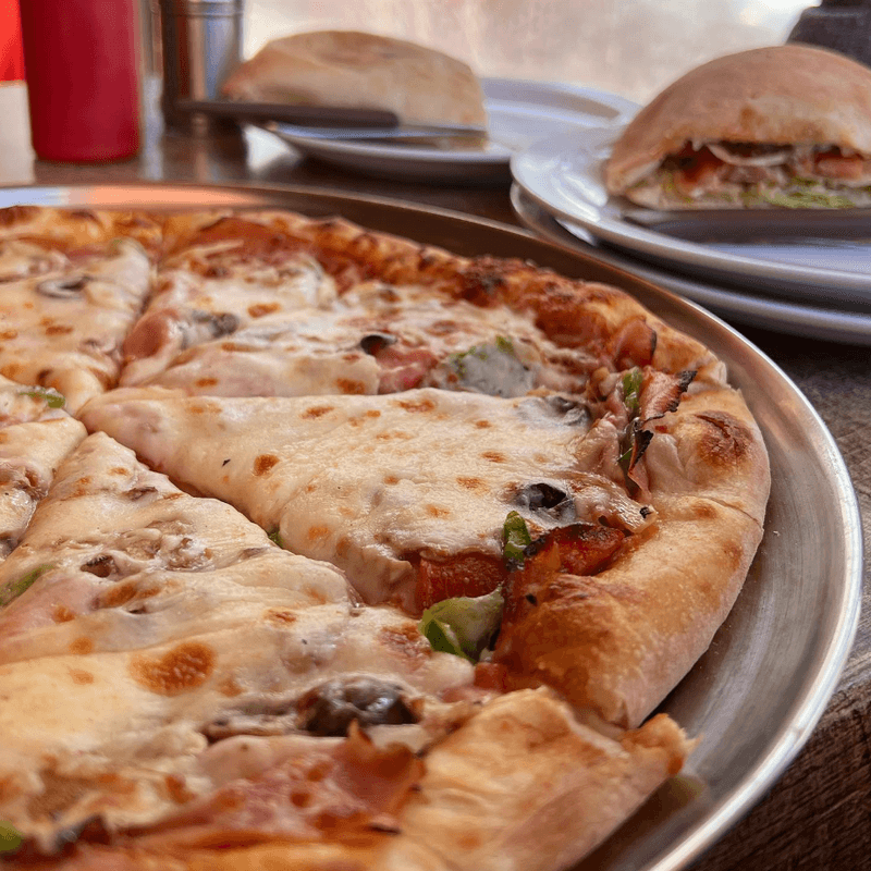 Royal's Pizza